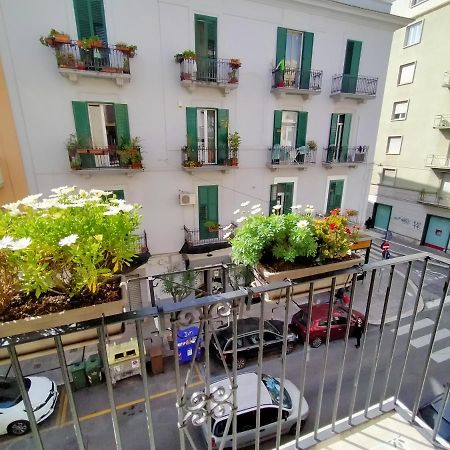 Sonnino Suite Jacuzzi Apartment Бари Экстерьер фото
